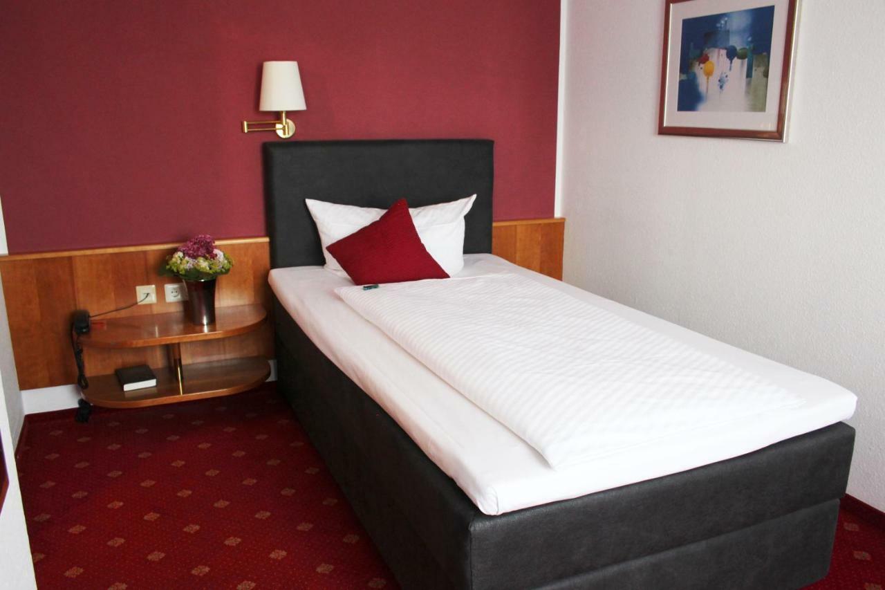Hotel Gasthof Adler Ulm Extérieur photo